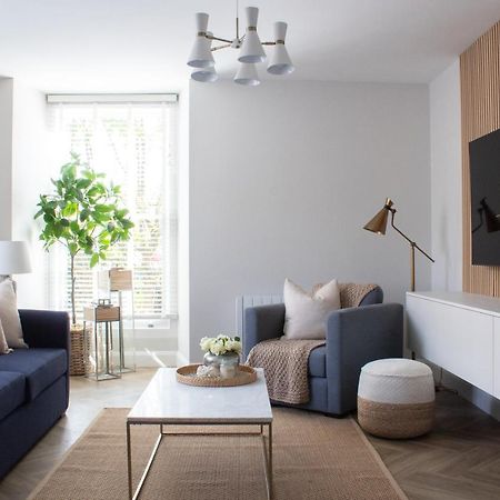 John Lewis Apartment Аберерън Екстериор снимка