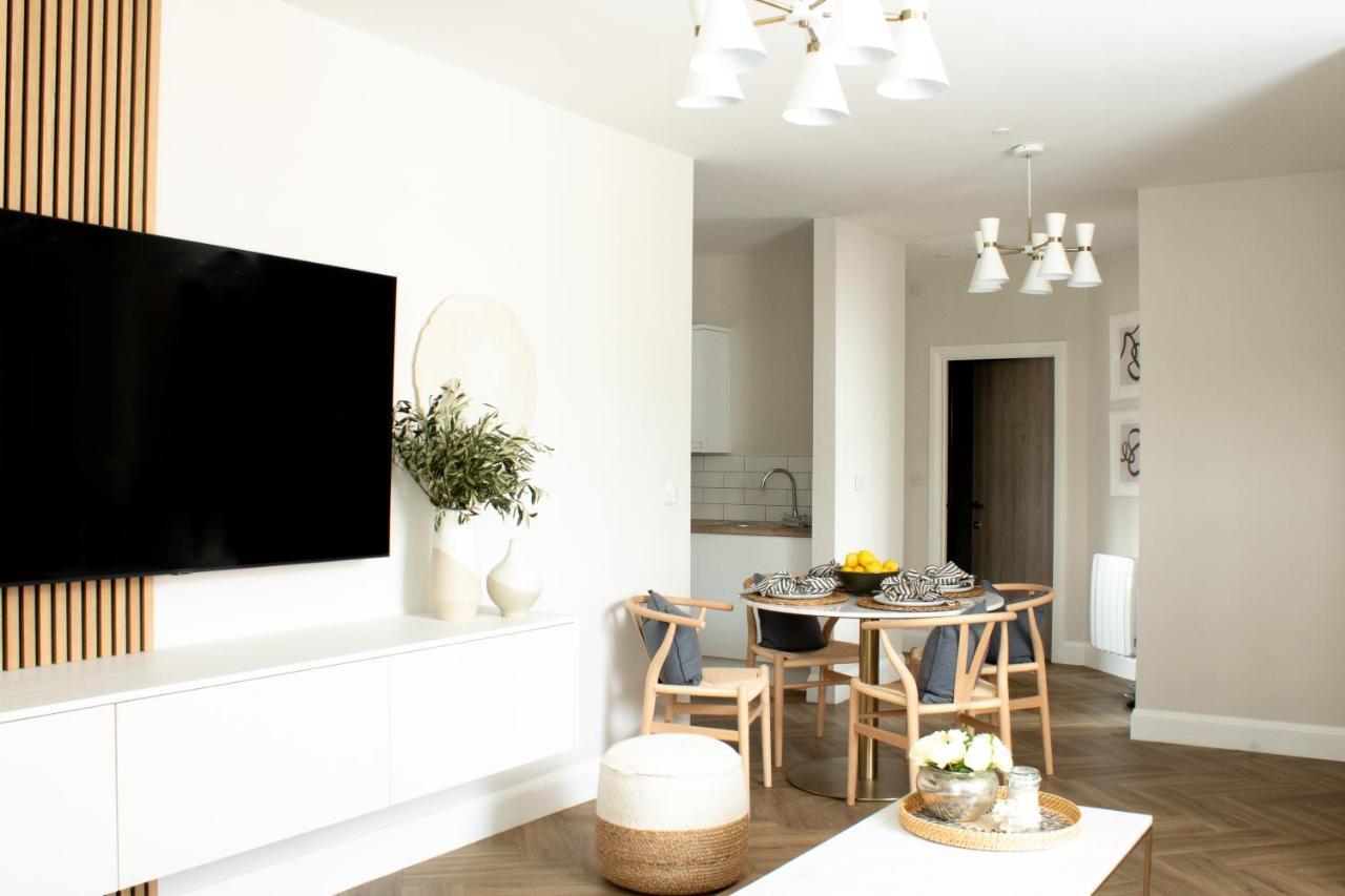 John Lewis Apartment Аберерън Екстериор снимка