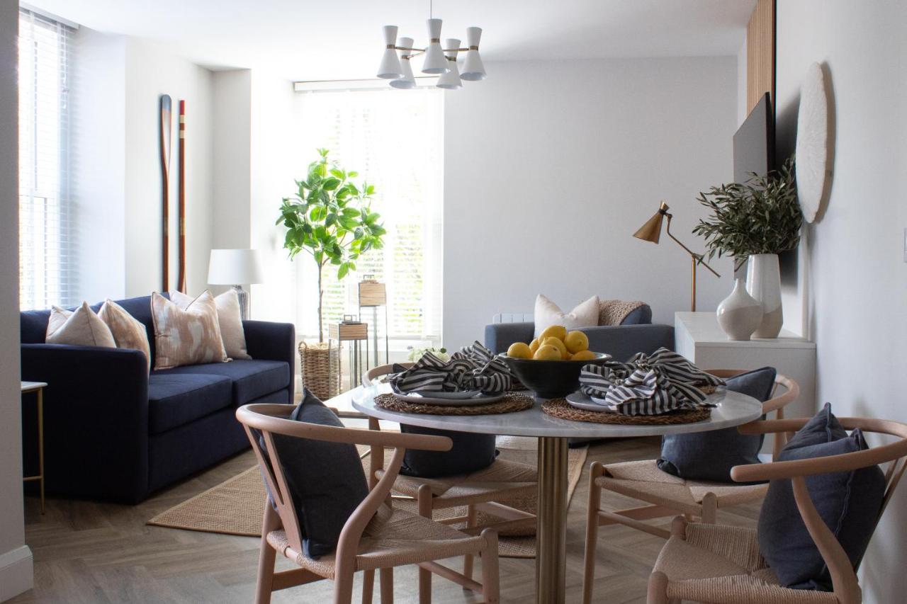 John Lewis Apartment Аберерън Екстериор снимка