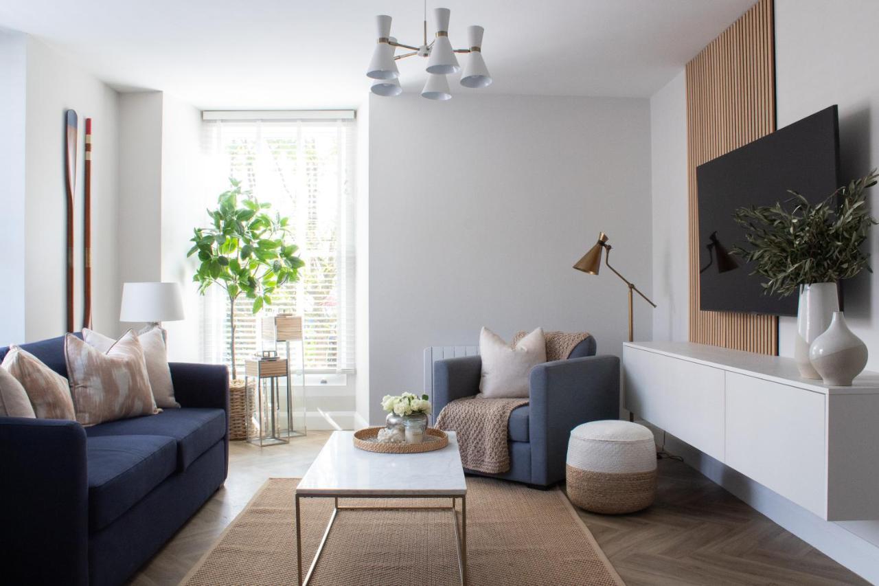 John Lewis Apartment Аберерън Екстериор снимка
